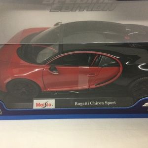 Maisto Bugatti Chiron Sport Red/Black Hyper Racing 1/18 Scale Die cast NIB